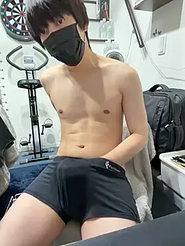 mikan_kun_st live cam on StripChat