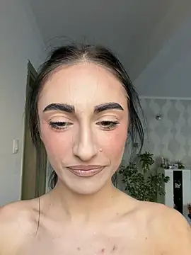 NylaVelle