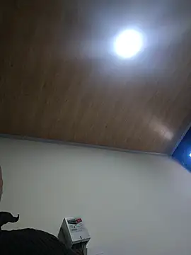 wendy2005 live cam on StripChat