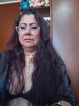 EmmaJhomson live cam on StripChat