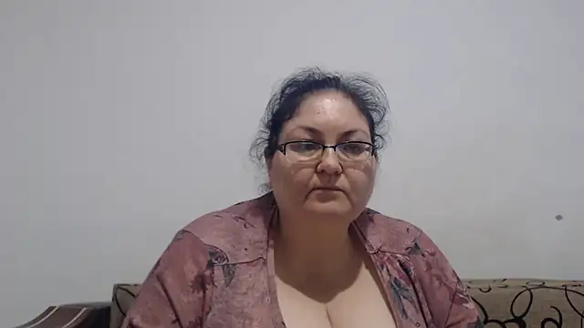 Nykyxo live cam on StripChat