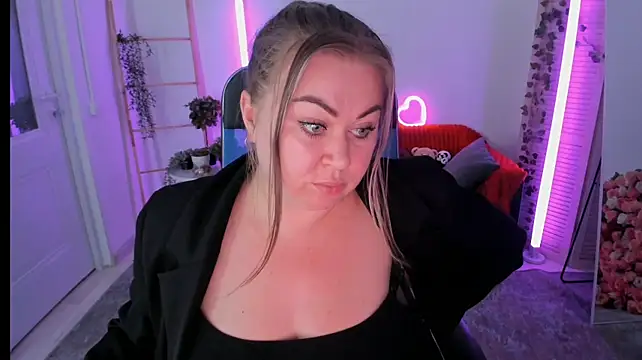 StaryWhisper live cam on StripChat