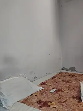 Wildharyanacouple webcam
