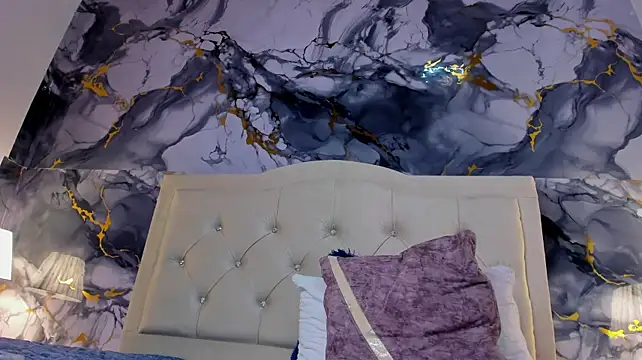 Ammy-Thompson live cam on StripChat