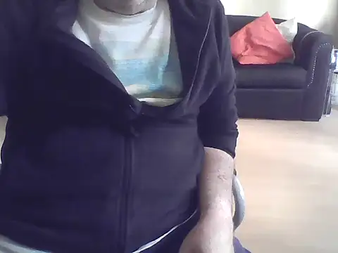 csikar (M grandpa) - #big-balls #big-cocks #brunettes #cumshot #ejaculation #european #grandpas #handjob #handy #hungarian #masturbation #medium #orgasm #straight #white