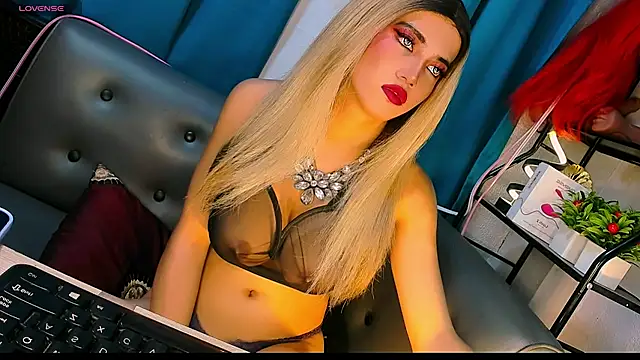 10inDominant_Ayesha