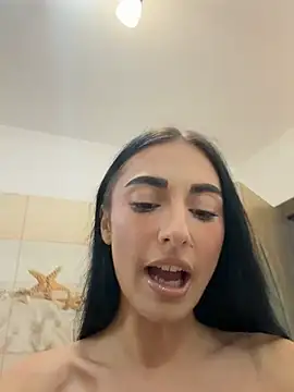 NylaVelle