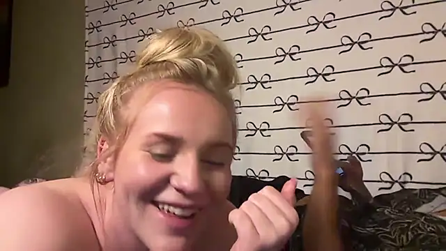 ms_cherrysnow (F teen) - blowjob  -10 minutes
