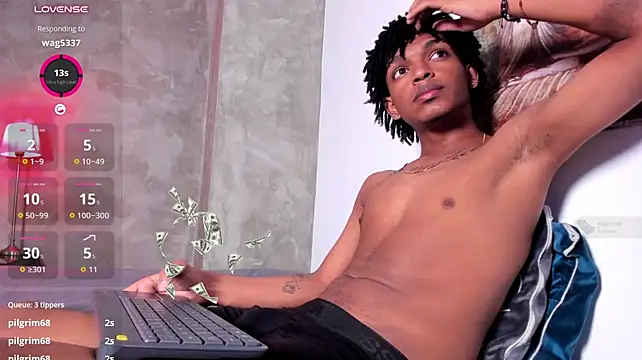 raymond_steel (M twink) - get hard