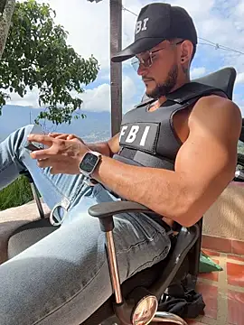marco_vega (M young) - Take off my pants
