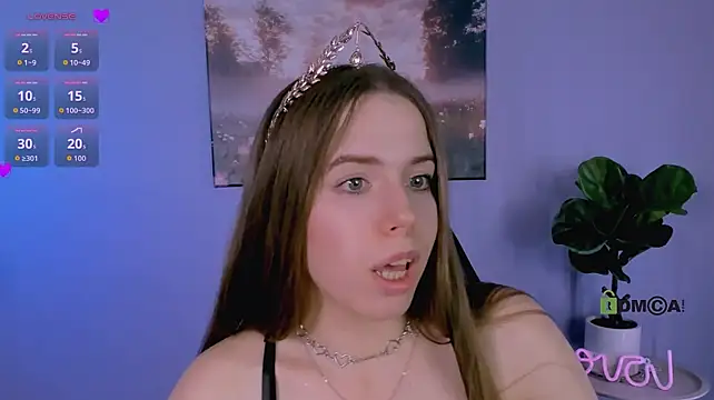 lumi_soft (F young) - twerk in panties 2 min