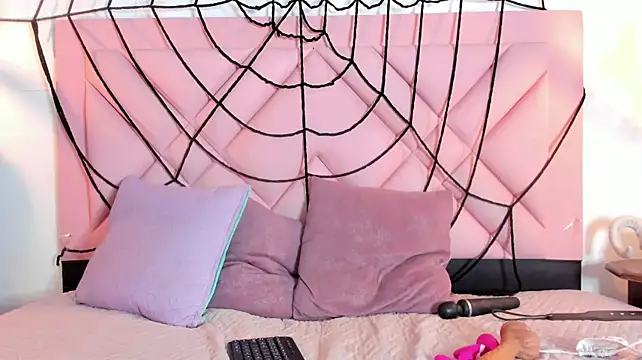 Caroline_daring live cam on StripChat
