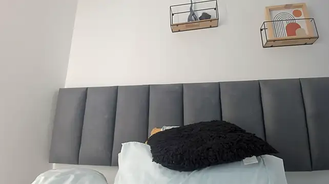 MaraOwen_ live cam on StripChat