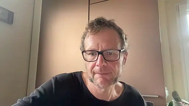 o_florian_o1 live cam on StripChat