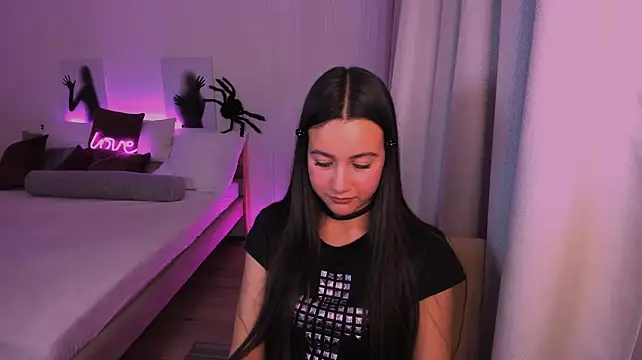 GabrielleEvy live cam on StripChat
