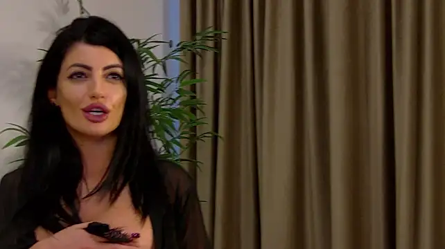 MeganVonD live cam on StripChat