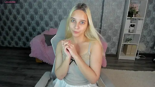 breiter_style live cam on StripChat