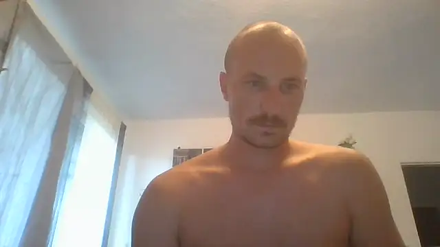 banger1994 live cam on StripChat