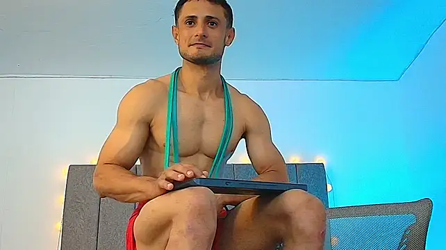 Adonys_Lewis_