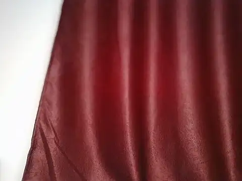Naughtysuzzi_