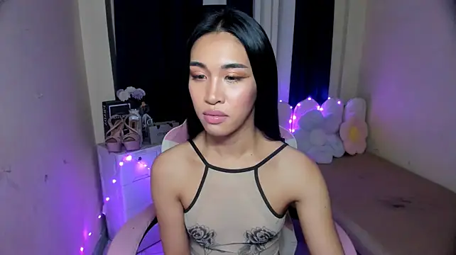 elara_vane (Ask my age) - MAKE ME CUMMM!
