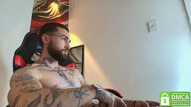 Luke_davis01 on Stripchat