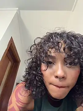 LizStorm_ webcam