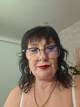 LaliaMia live cam on StripChat