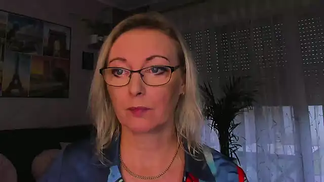 vanessa_chat