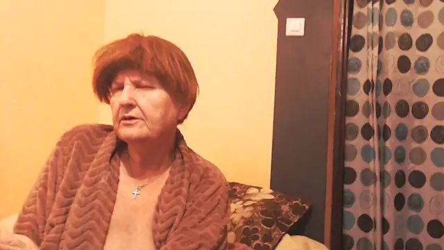 MioritaHard live cam on StripChat