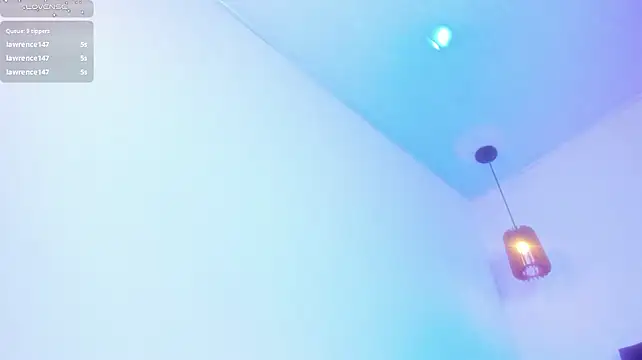 dolly_zoe