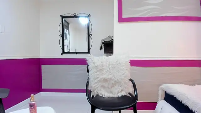 Erika_evanss