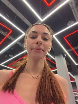 AmelieCrystal Live Webcam on Stripchat