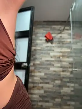 Valentina-gomezz Live Webcam on Stripchat