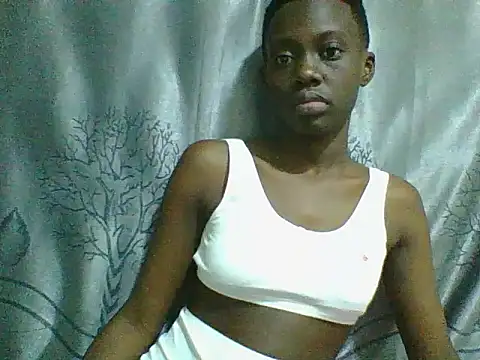 Tish_Leylah