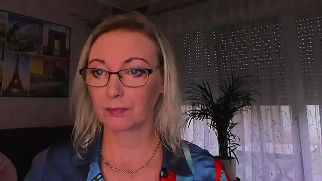 vanessa_chat