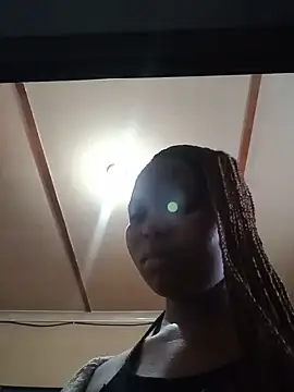 Honey_Glow_ live cam on StripChat