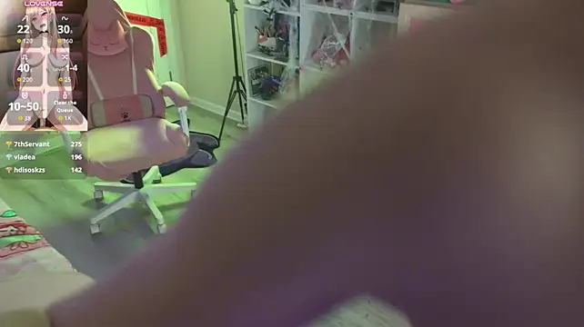 Nana_stolass webcam