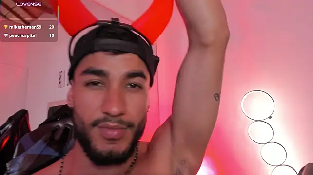 maxpower830 on Stripchat