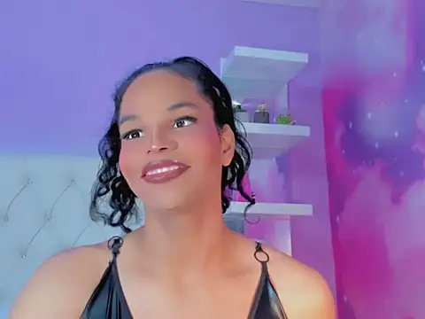 AriannyJimenez live cam on StripChat