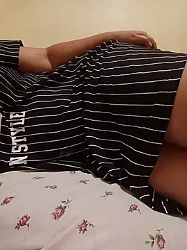 Farah-_nono