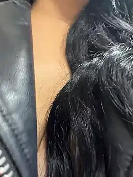 Tisha_Busty webcam