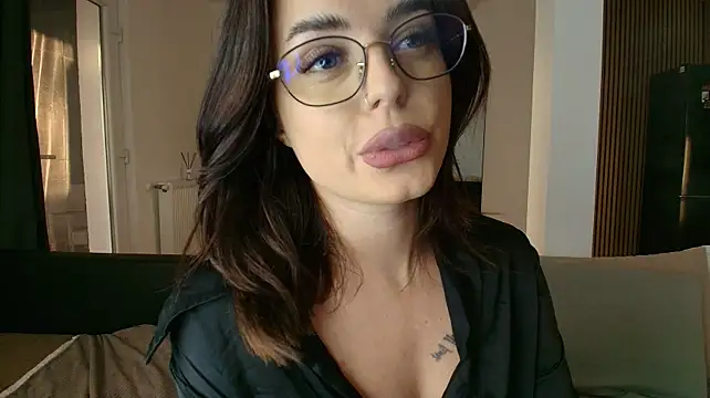 Perfect_Moans live cam on StripChat