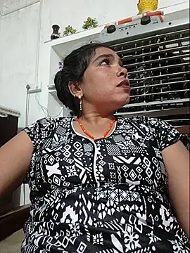 Mahi_hote live cam on StripChat