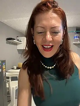 biancadiluchi (F mature) - STRIP ME COMPLETELY FOR YOU 👀🔥