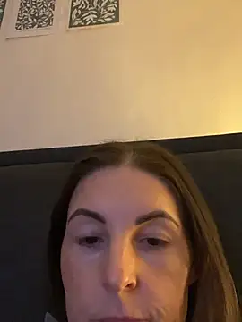 Dark-Velvetx live cam on StripChat
