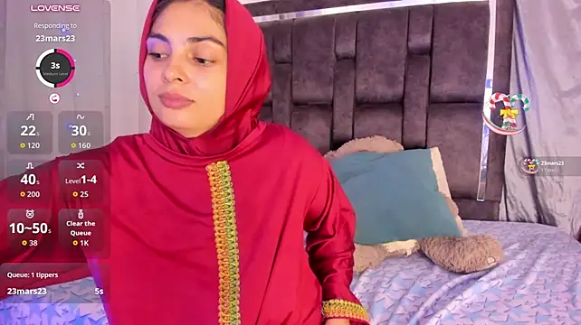 Alana-Nova live cam on StripChat