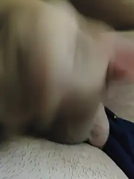 MadaamJizz_DickLewd live cam on StripChat