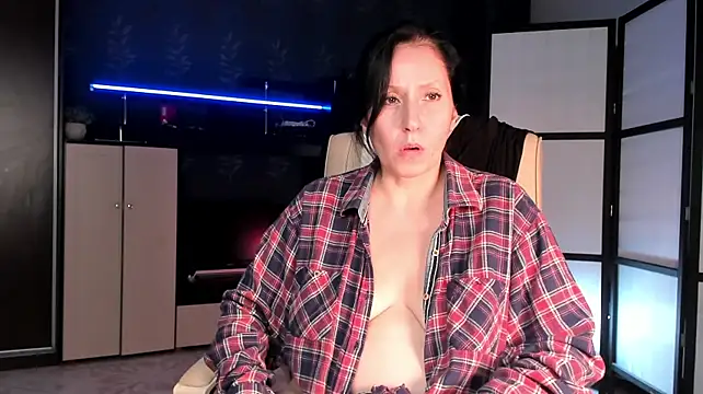 Lucky_Milf