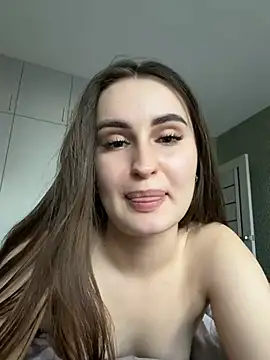 Lizzie_Castillo